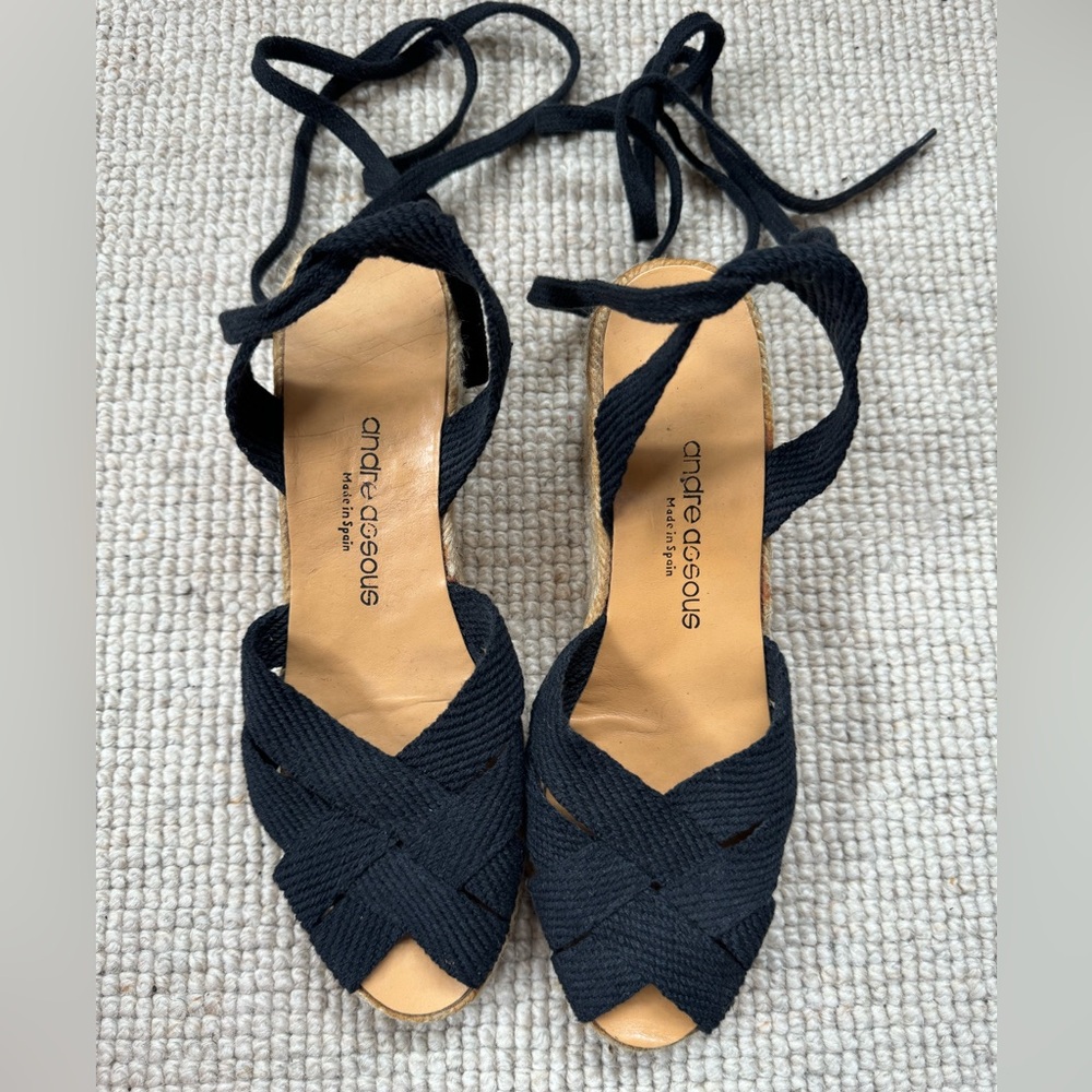 Andre Assous black espadrilles.  Size 6.  Great condition.